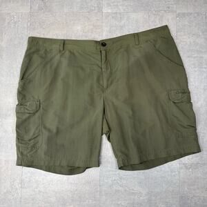 Cabela's Olive Green Utility Cargo Hiking Shorts Mens Sz 46 Flat Front High Rise
